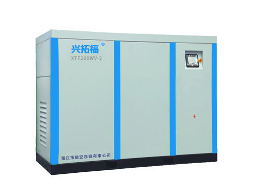 兩級(jí)壓縮節(jié)能型永磁變頻無油螺桿機(jī)